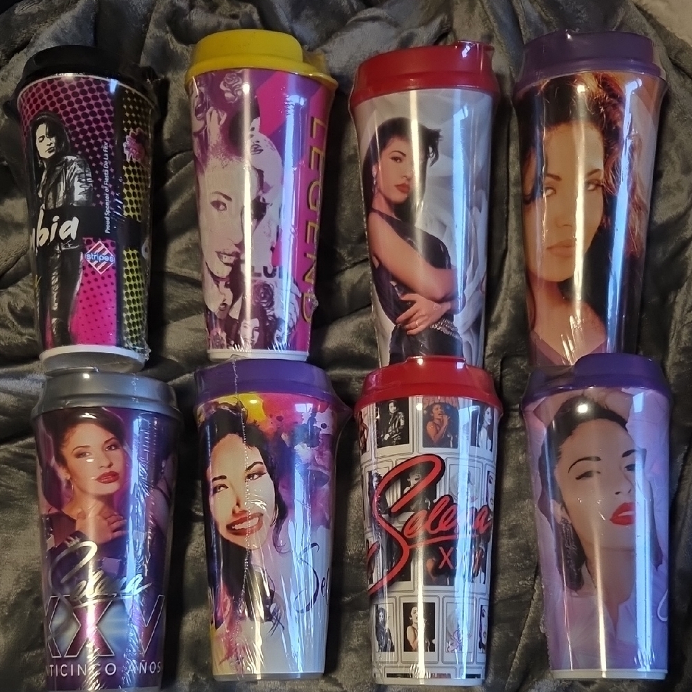 6 SELENA COLLECTABLE CUPS